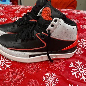 Jordan 2 Retro "Infrared 23" Cement Size 9